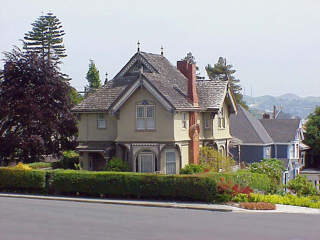 The old Commodire Potts mansion in Vallejo, California